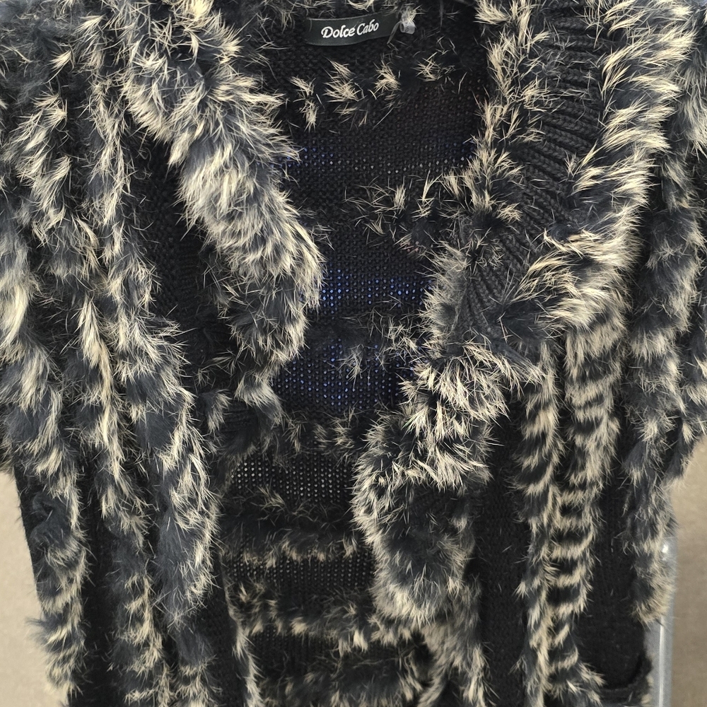 Dolce Cabo Rabbit Fur - Picture 2 of 2